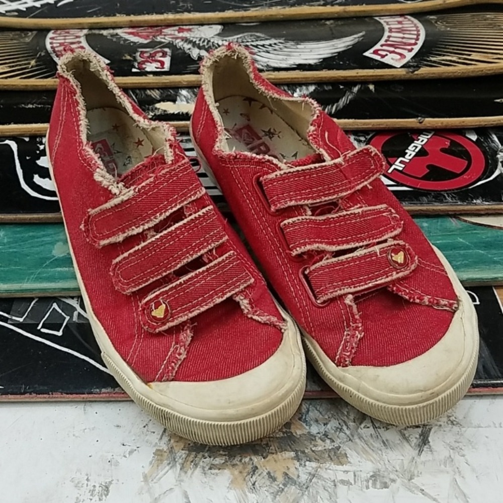 Shoes ROXY SKIPPER Sneakers Red Canvas White Size 7.5